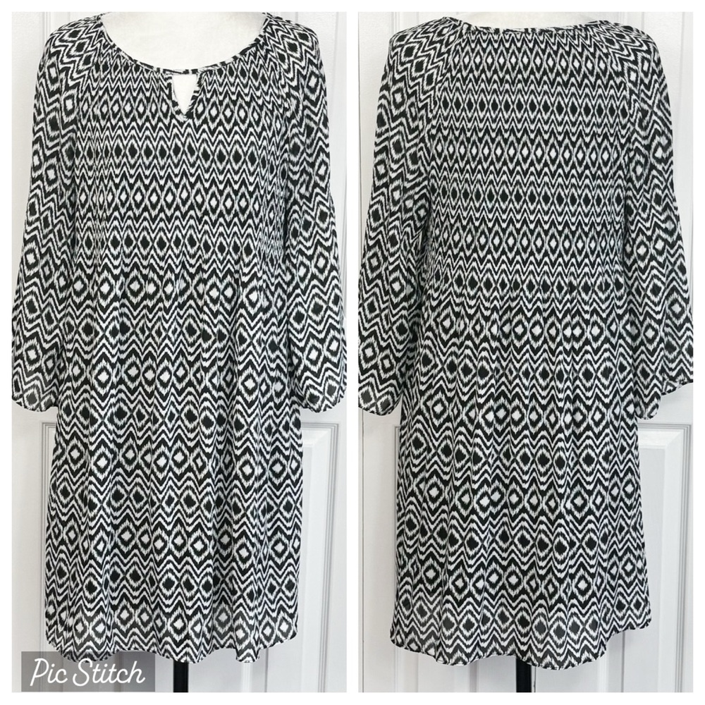 Ninety Clothing Co. Black & White Print 3/4 Sleeve Shift Dress Medium